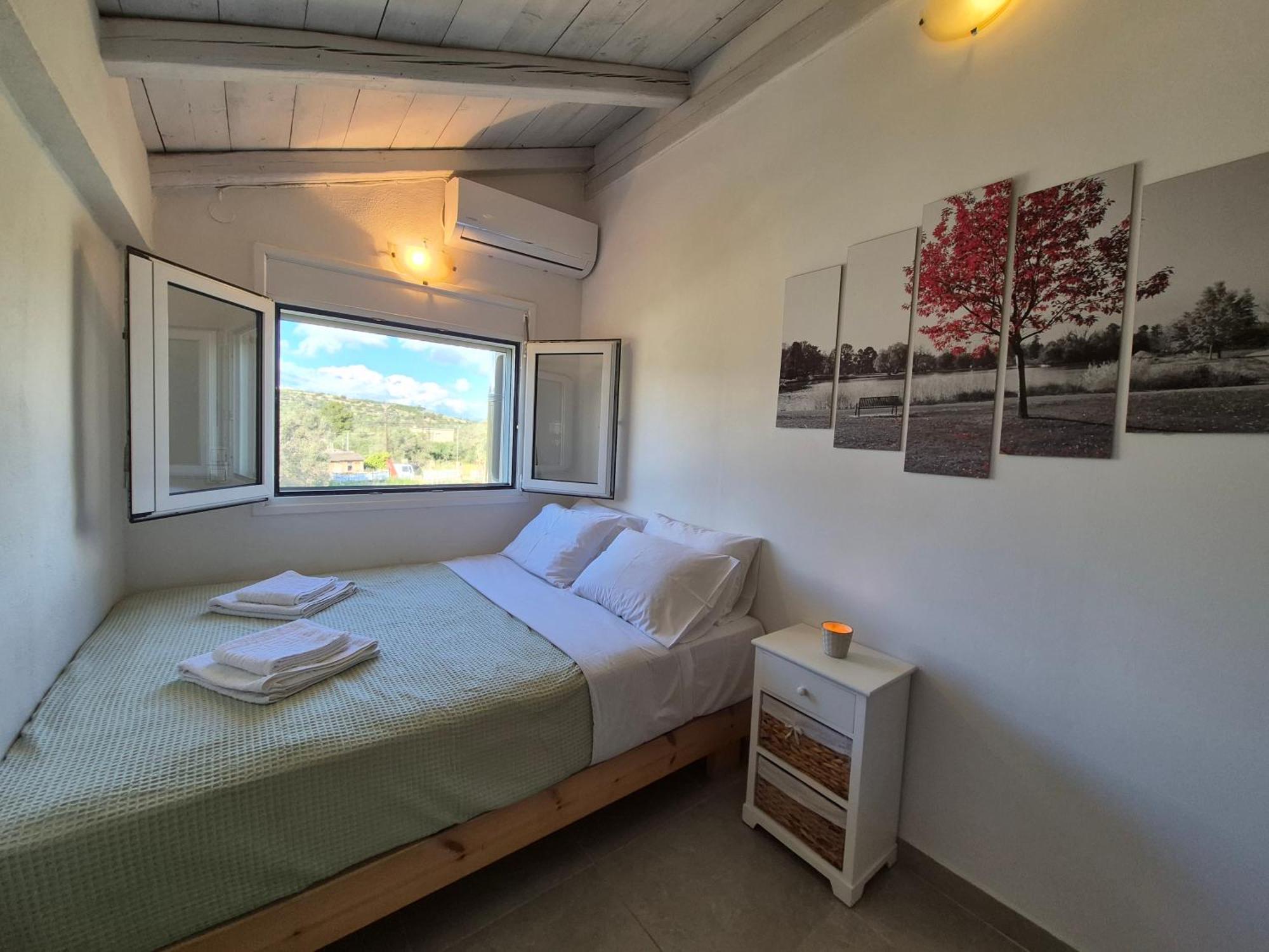 Lemonia With Yard Appartement